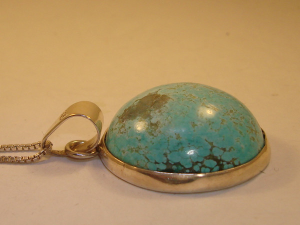 Sterling Silver Turquoise Cabochon Pendant Necklace | 925 Authentic Vintage Design