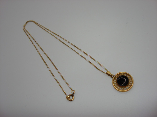Vintage 1960s Gold Filled Filigree Onyx Pendant Necklace - C.C. Maker