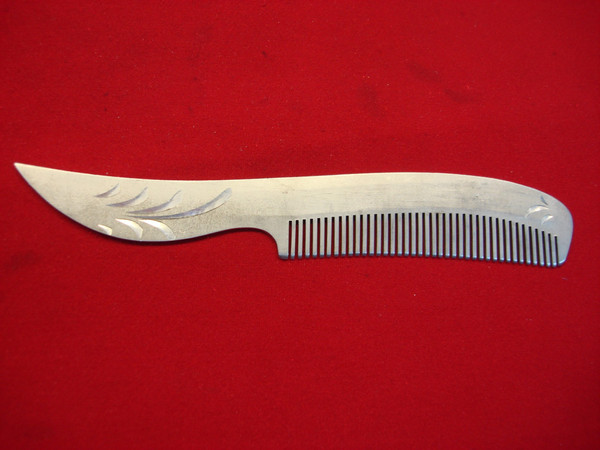 Vintage Merchant's Hotel Aluminum Comb - Pottstown, PA Artifact (1930s-40s)