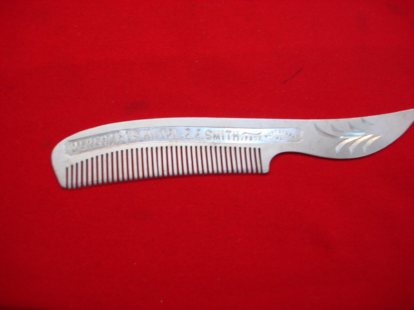 Vintage Merchant's Hotel Aluminum Comb - Pottstown, PA Artifact (1930s-40s)