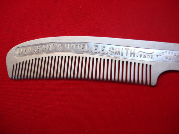 Vintage Merchant's Hotel Aluminum Comb - Pottstown, PA Artifact (1930s-40s)