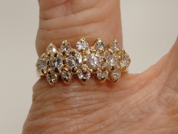 ✨ 14K Solid Gold Diamond Ring (Approx. 85ctw) - Size 5, G/H SI2, Excellent Sparkle