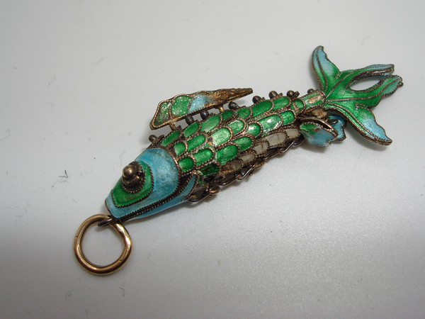 Vintage Chinese Cloisonne Enamel Fish Pendant - Articulated Design, Vibrant Colors