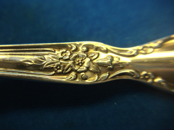 Victorian Rose Silverplate Flatware Set by WM. ROGERS & SON (54pc, Service for 8)