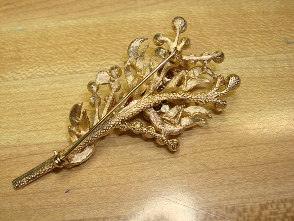 Vintage Rhinestone Floral Trembler Brooch (1940s-50s) - Sparkly Gray & Clear Stones