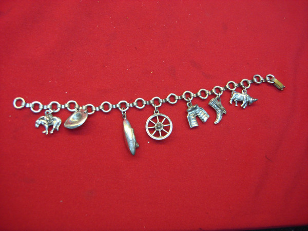 Vintage Silver Western Charm Bracelet (Turquoise Beads, 7.5