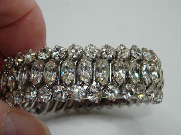 Vintage 1960s Airflex Rhinestone Stretch Bracelet - Silver, Foiled Stones
