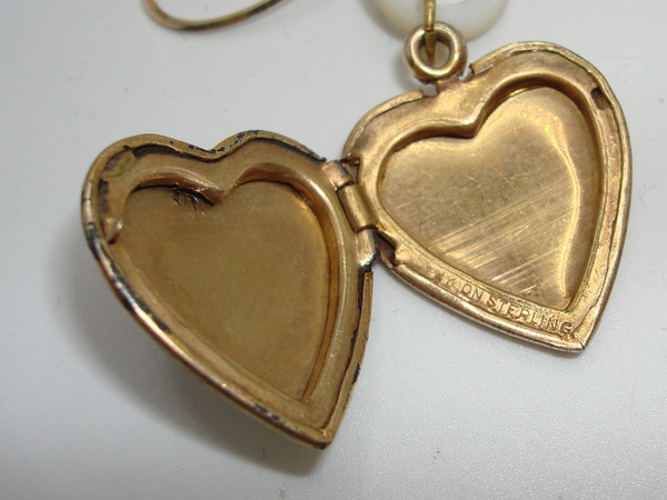 Vintage WWII USMC Sweetheart Locket Pin | Gold Over Sterling, MOP - Rare Find!