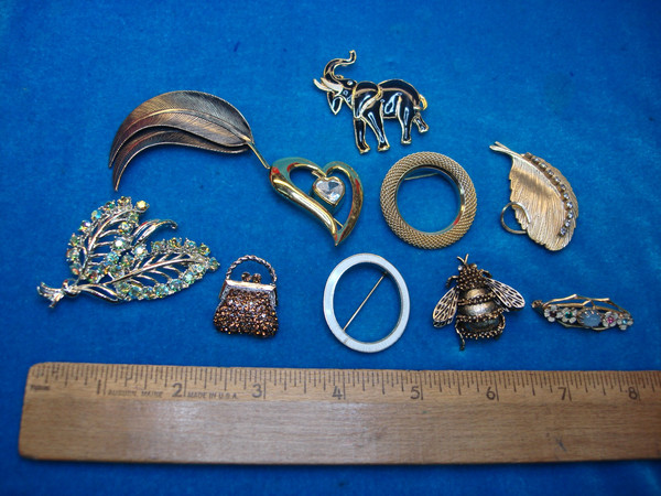 10 Piece Estate Jewelry Pin Lot - Unique & Collectible Pins