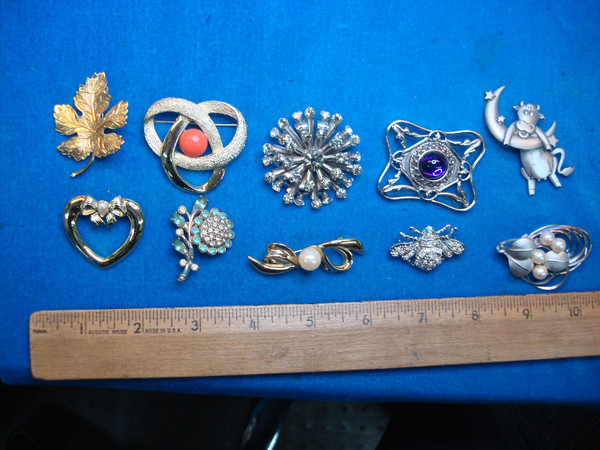Vintage Estate Jewelry Lot of 10 Unique Costume Pins - Mix & Match Styles