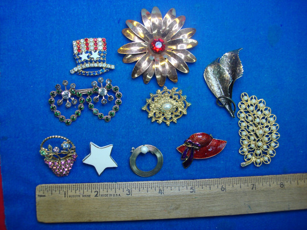 Estate Jewelry Lot of 10 Unique & Usable Costume Pins - Vintage Pin Collection