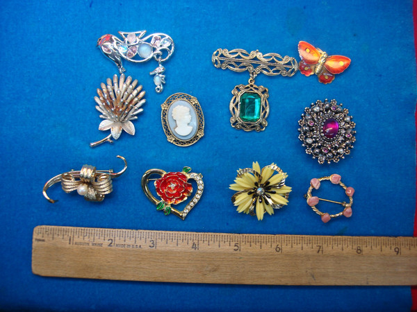 Vintage Estate Jewelry Lot of 10 Unique Pins - Costume Pin Collection