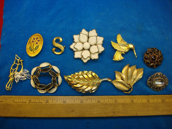 Vintage Costume Pin Lot of 10 - Unique Designs, Estate Jewelry Find