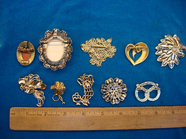 Vintage Costume Pin Collection (10pc Lot) - Unique & Usable - Estate Jewelry Find