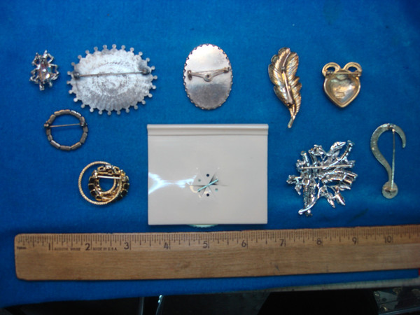 Vintage Costume Pin Lot of 10 - Unique Designs & Collectible Treasures