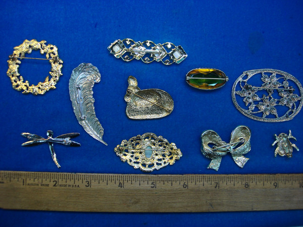 Vintage Costume Pin Collection (10-Piece Lot) - Unique & Usable Pins