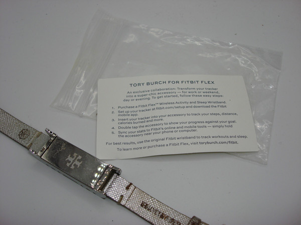 Pre-Owned Tory Burch Fitbit Flex Metallic Leather Bracelet - Like New