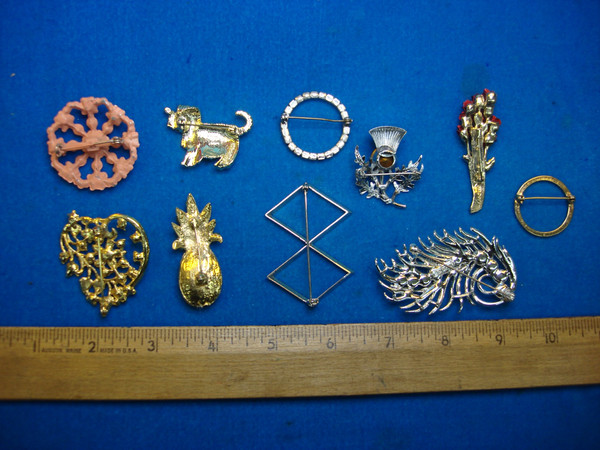 Vintage Estate Jewelry Lot of 10 Unique Costume Pins - Collectible & Usable