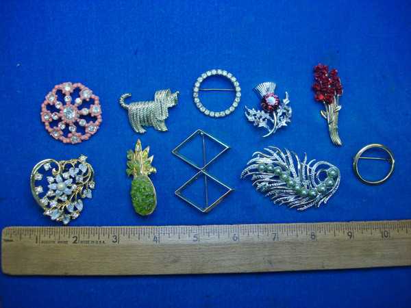 Vintage Estate Jewelry Lot of 10 Unique Costume Pins - Collectible & Usable