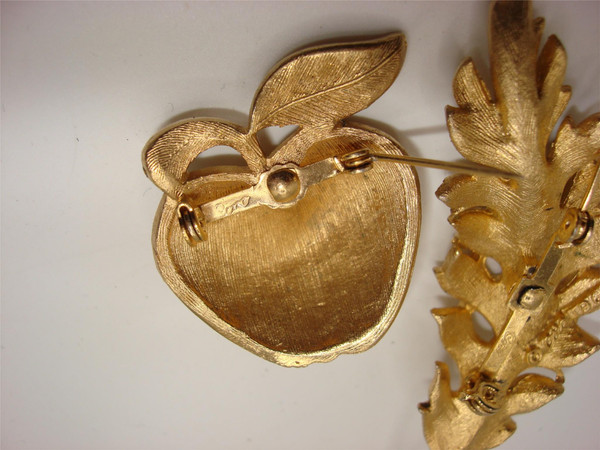 Vintage Coro Brooches Set - 1961 Apple & Leaf Design (Estate Find)