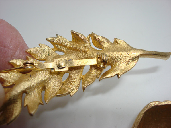 Vintage Coro Brooches Set - 1961 Apple & Leaf Design (Estate Find)