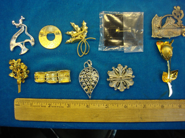 Vintage Costume Pin Lot of 10 - Unique Designs, Estate Jewelry Collection