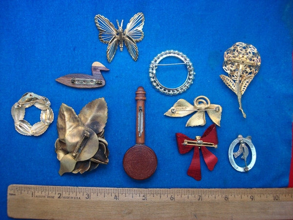 Vintage Estate Jewelry Lot of 10 Unique Costume Pins - Assorted Designs