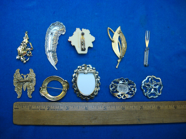 Vintage Estate Jewelry Lot of 10 Unique Pins - Costume & Collectible Treasures