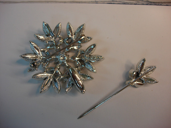 Vintage Sarah Coventry Royal Scepter Brooch/Pendant - Mint Condition, Sparkling Rhinestones