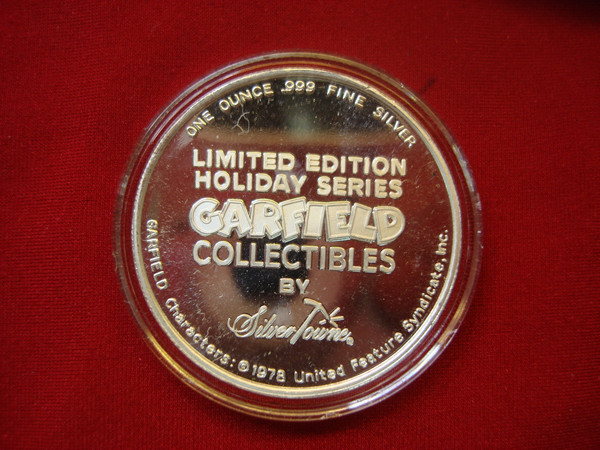 1989 Garfield Christmas Silver Round (1 oz .999 Fine Silver) - SilverTowne in Original Box