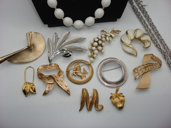 Vintage Crown Trifari Jewelry Lot of 12 - Estate Find! Necklace, Earrings & More!