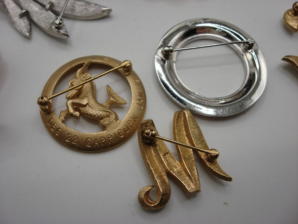 Vintage Crown Trifari Jewelry Lot of 12 - Estate Find! Necklace, Earrings & More!