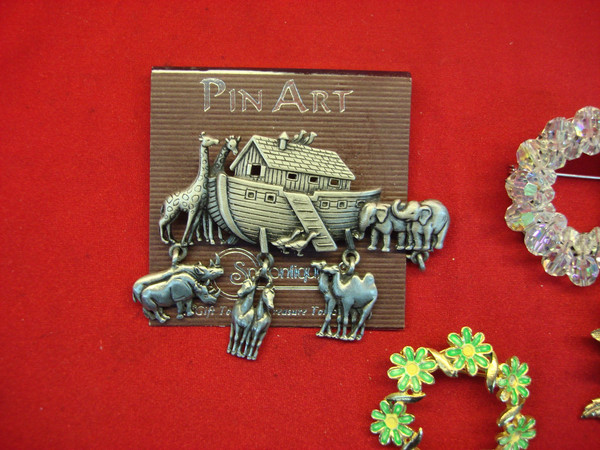 Vintage Costume Pin Lot of 10 - Estate Jewelry Collection - Unique & Usable