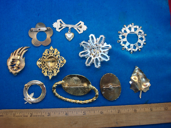 Vintage Costume Pin Collection | 10 Unique Pins - Estate Jewelry Lot