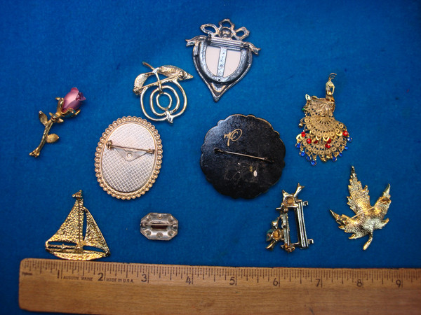 Vintage Estate Jewelry Lot of 10 Unique Costume Pins - Collectible & Stylish