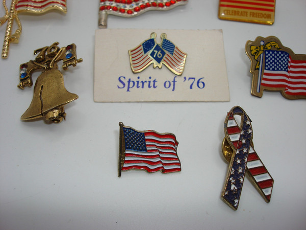 Vintage American Flag Pin Set (8-Piece) - Patriotic Collectible Pins with Rhinestones