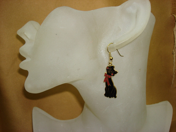 Vintage Black Enamel Cat Dangle Earrings | Gold Tone, 2 Inch
