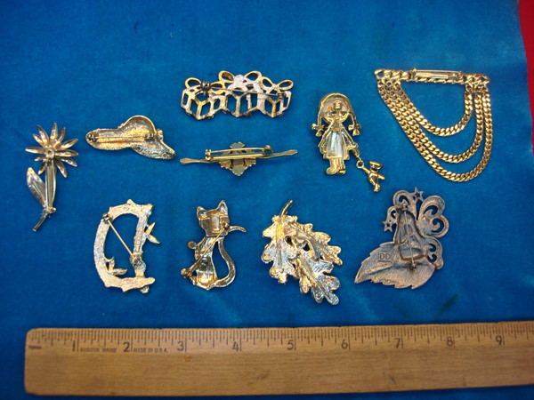 Estate Jewelry Lot of 10 Unique Costume Pins - Vintage Style, Collectible Accessories