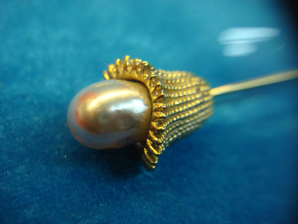 Vintage Gold-Tone Floral Enamel Stick Pin - Estate Find