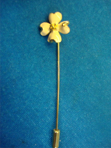 Vintage Cream Enamel Flower Stick Pin - Estate Find
