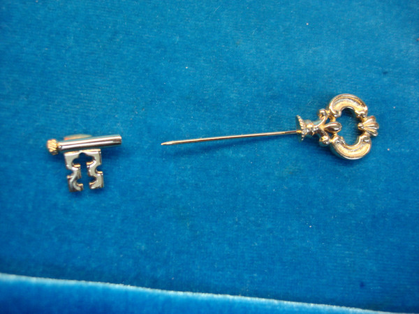 Vintage Skeleton Key Stick Pin - Unique Estate Find