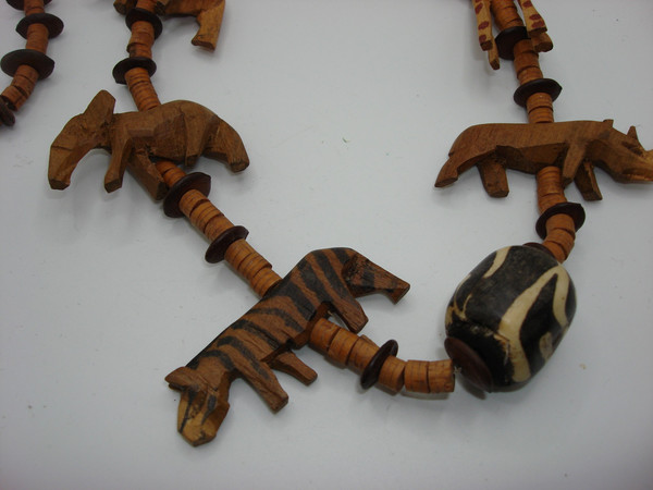 Vintage 30 Inch African Animal Carved Necklace - Tiger, Giraffe, Rhino & More