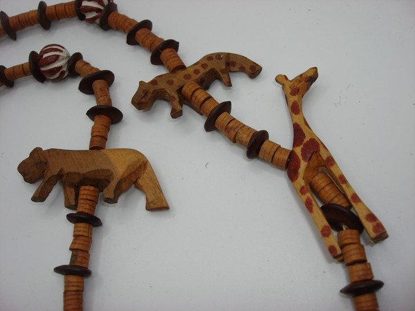 Vintage 30 Inch African Animal Carved Necklace - Tiger, Giraffe, Rhino & More