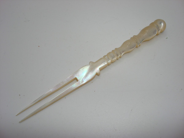 Vintage Carved Mother of Pearl Cocktail Fork (5