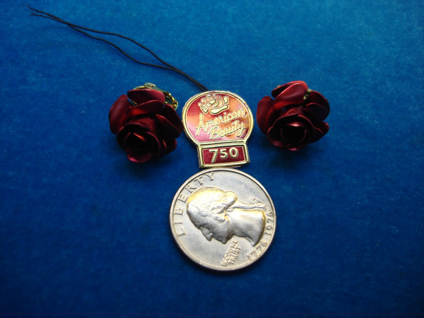 Vintage 1950s American Beauty Jewelry Set - Necklace, Bracelet & Earrings (Never Worn)