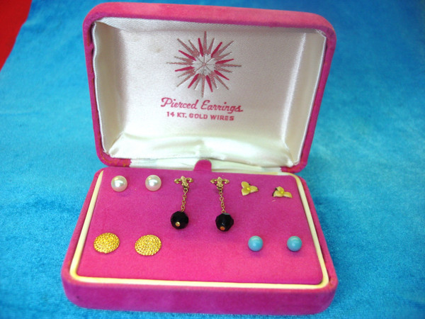 Vintage 5 Pairs Fashion Earrings w/14k Gold Studs - New in Box