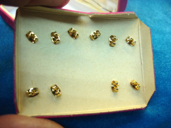 Vintage 5 Pairs Fashion Earrings w/14k Gold Studs - New in Box
