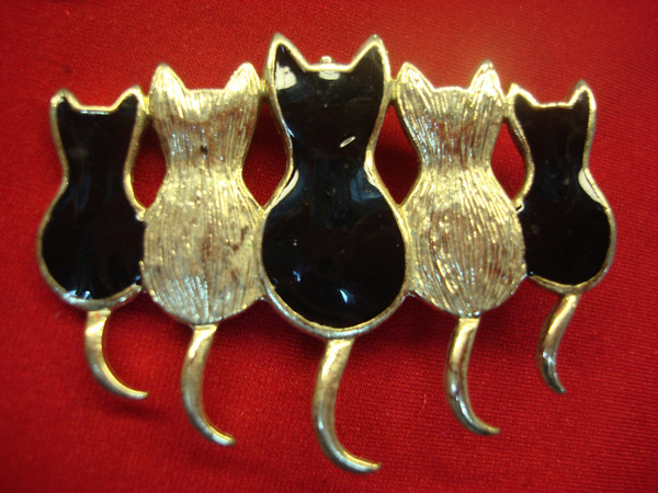 Cute Enamel Cat Earrings & Pin Set - Dangle Earrings & Statement Pin