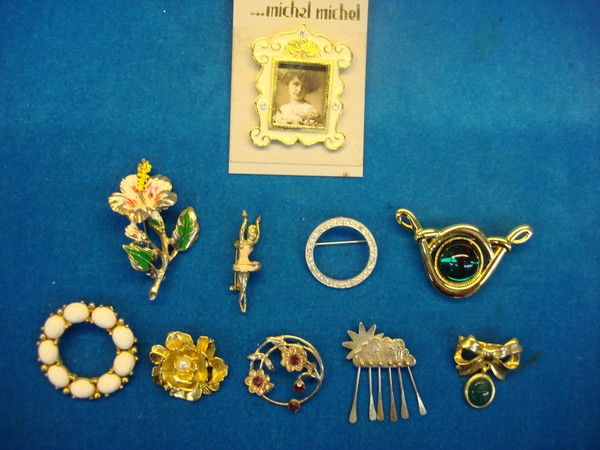 Vintage Costume Pin Collection - 10 Unique & Usable Pins