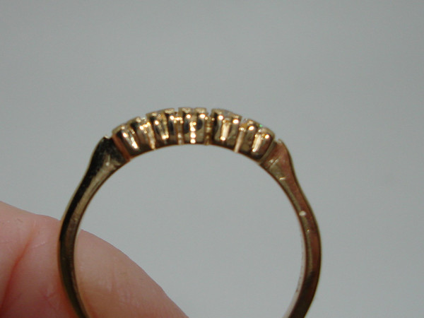 14K Gold Diamond Band Ring - 1/10ctw, Size 6.5 (G/H, SI2)